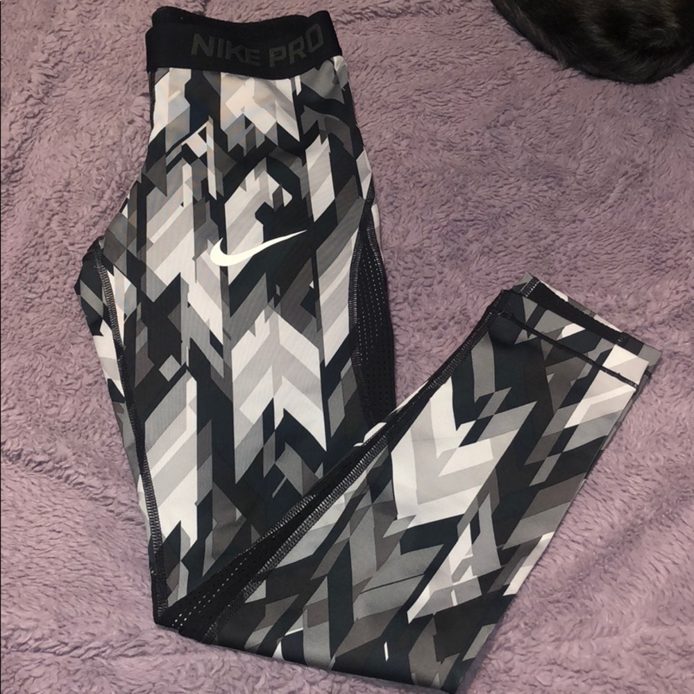 Kids Nike leggings